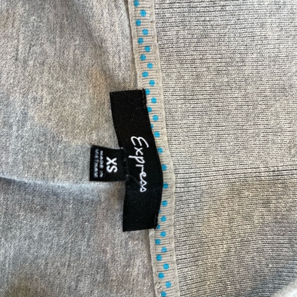 Express Top - Picture 6 of 6